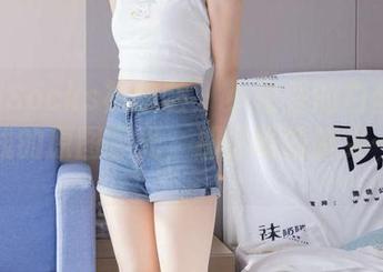 BoBoSocks袜啵啵 - 小甜豆的白丝放送,免钱的原图曝光,那透明的脚尖……哇。
