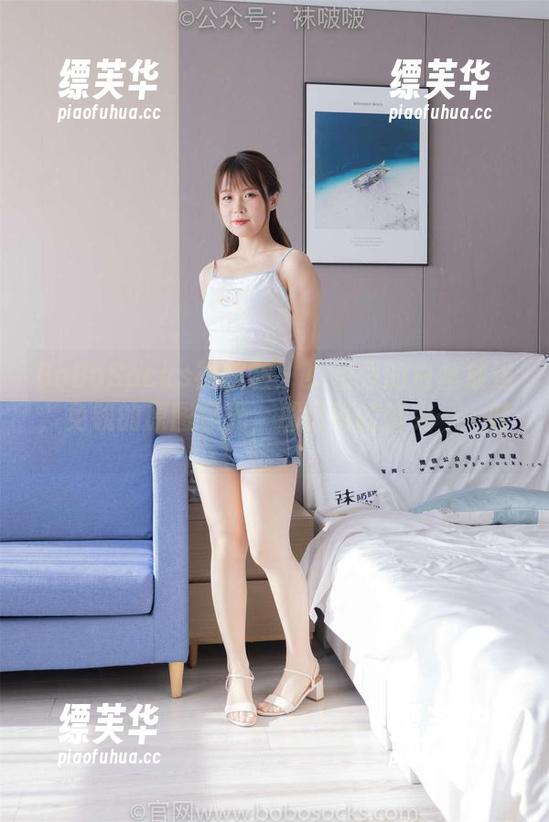 BoBoSocks袜啵啵 - 小甜豆的白丝放送，免钱的原图曝光，那透明的脚尖……哇。