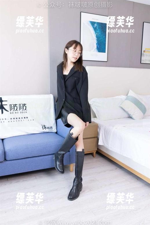 BoBoSocks袜啵啵-朵朵 BoBoSocks袜啵啵 - 朵朵的皮鞋写真集–走路带风,脚步都在说话。