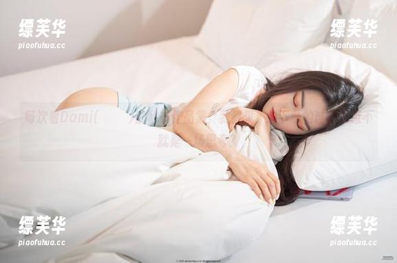 每次看Dami(퀸다미)的秘书作品集，我都想，这下载的过程难道不就是一场思考？