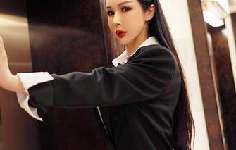 Feilin嗲囡囡 - 职场风暴中的Misty萌晰:高清职业装合集,带你飞越无聊