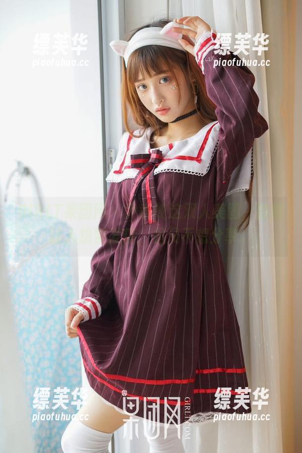 GIRLT果团网 - 尹意纯这双人美图，甜得让人想要发糖，但又不想分享。