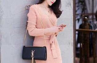 IMiss爱蜜社 - 这图册里的张思允,一身制服却也不乏俏皮,真是个“活宝”呢!