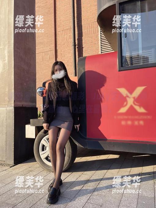 微密圈 - 这原图的精彩，July芝岚穿上碎花旗袍，心里在冒泡。