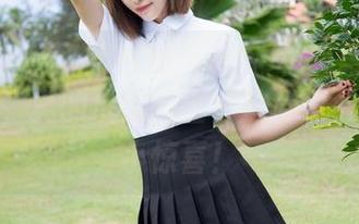 MiStar魅妍社 - 看Mieko林美惠子的校园写真，真的没想到全套这样也会带来点小惊喜！