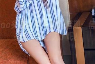TouTiao头条女神 - 精选后期:信悦儿的美脚,太撩人了吧!
