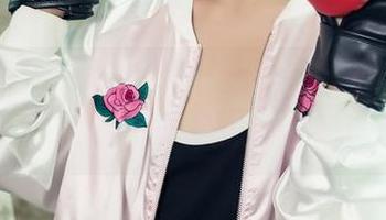 TouTiao头条女神 - 睡衣合集:松果儿“在家”的另一种迷人姿态更新