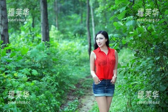 TuiGirl推女郎 - 赵惟依的私拍图集，浴室里也能有新花样