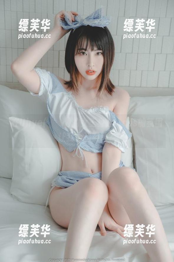 在Uhye(이유혜)的女王身边，cos的氛围让我心弦微动？