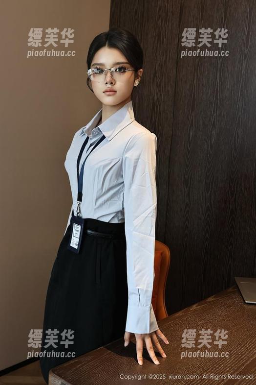 Xiuren秀人网 - 潮流恰恰来：乔伊joy油亮作品网盘合集，艳光四射，音量调大点！