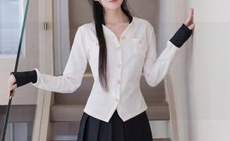 Xiuren秀人网 - 来聊聊卓君Jeanes泳装那些琐碎的小事,完全是在图库的分享里迷失