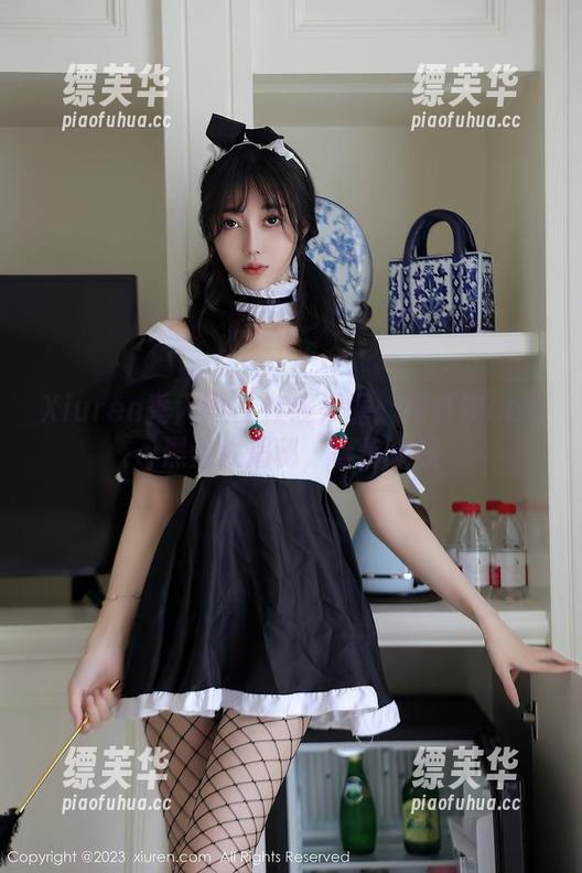 Xiuren秀人网 - 在线发掘：周慕汐baby黑丝大揭秘，等你来撩