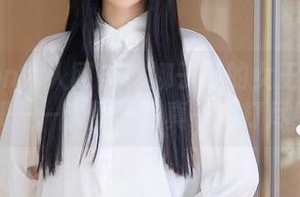 Xiuren秀人网 - 娜娜子呀的女王自拍手册——套图与写真一网打尽!