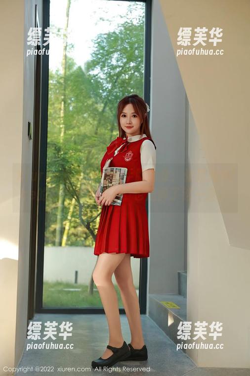 Xiuren秀人网 - 水手服合集：张思允Nice的“浓浓海味”，也是醉了这一身。