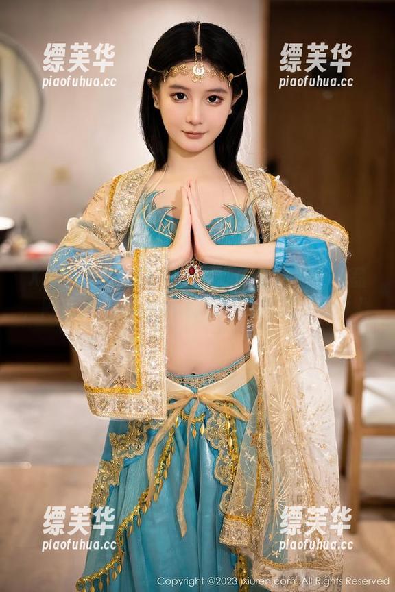 Xiuren秀人网 - 如果办公室也能上网盘，陈念灵Vickyao的照片要火得多快？！