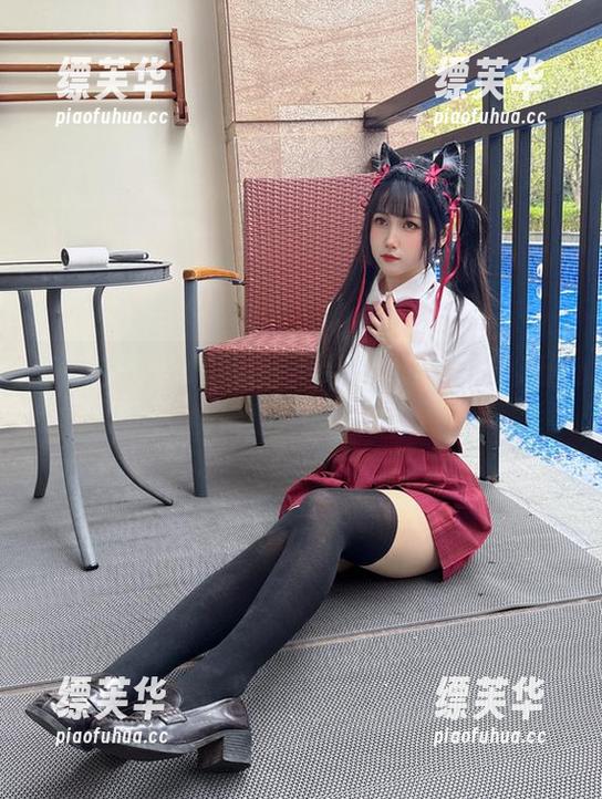 阴影与光线的调调—不呆猫最新图包，灰丝御姐是谁的梦呢？