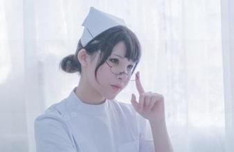 你十七鸽在线：宿醉毛衣，像是某种奇怪的审美，图片里总有让人错觉的地方