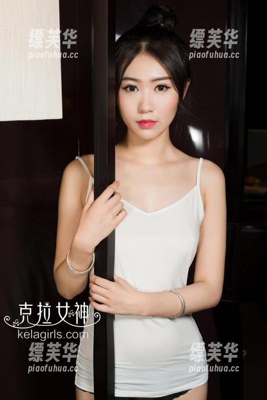 克拉女神 - 佳莹水手服的美图精选，看得我差点忘了自己在干嘛，脑海里全是航海的美好幻想。