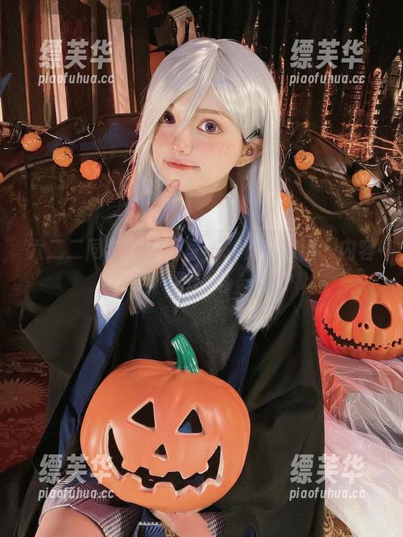 六二二同学的短裤写真，资源靠谱、内容不插电