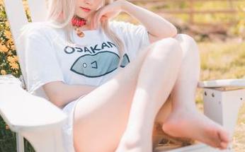 图集精选：千反田鹿子的比基尼照，有没有都想多看几眼？