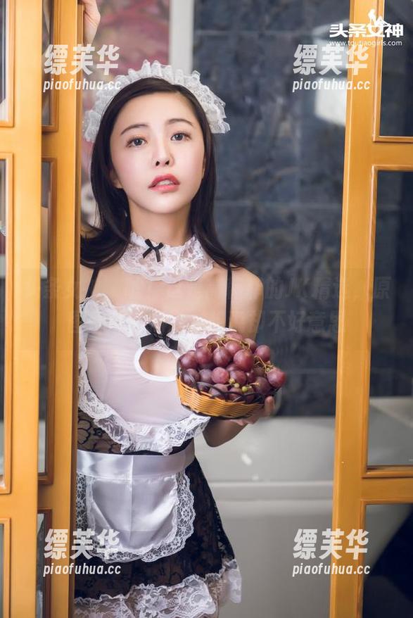 头条女神 - 嘘！这是高韩菲的JK精选，原图都那么撩人，想说却不好意思