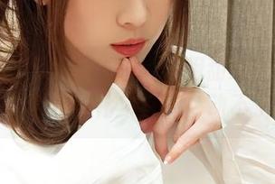 小女巫露娜私房发布:这组甜心图片,我看后立马化身苔藓,动不了