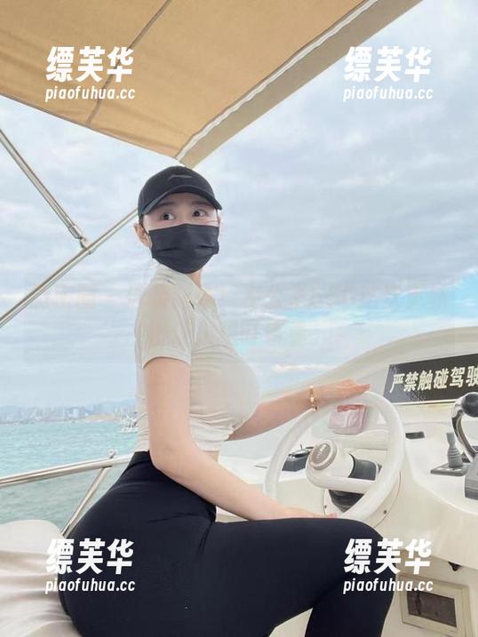 微密圈 - 泳装新作！左公子666这次更新得让人想盯着看。