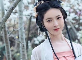 年年Nnian最新作品揭开《剧情》,这情节,难以言喻的美啊。