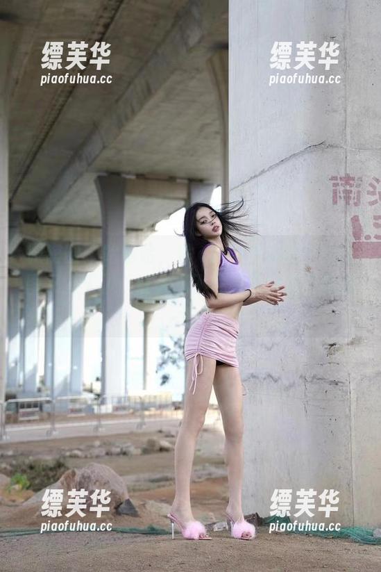 徐珺大哥 微密圈 - 哈哈哈,徐珺大哥今天的少女美图又上天了,让人忍不住想点赞直至翻船!