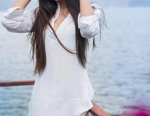 推女神 - 欢迎进入绮里嘉的“死库水”精选,快乐滔滔不绝,水花四溅