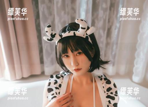 看！星澜想来杯珍珠奶茶和睡莲的偶遇图库——人间仙境？