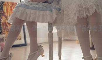 木花琳琳是勇者,你真的是COS界的“吊带女王”!