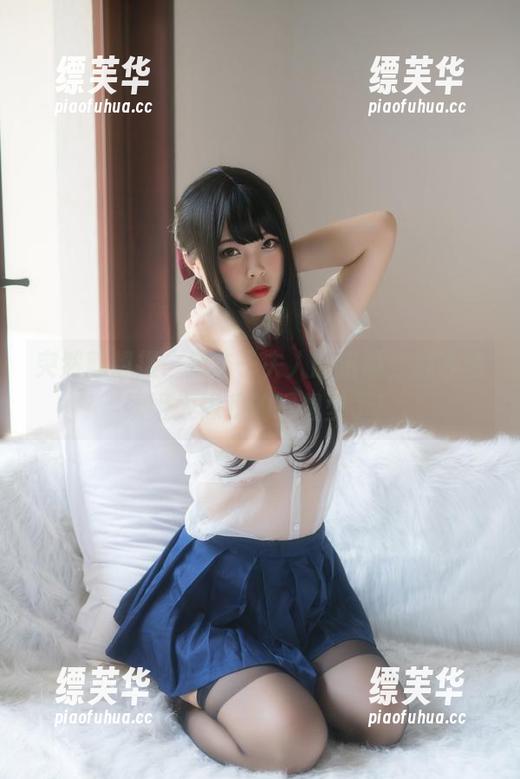 突然就想搜一搜杏子夫人的资源，那夜色妖姬太像我的理想型了！