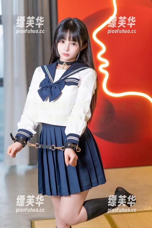 桜井宁宁的萝莉型女仆写真，只能说，好吧，我屈服于这份可爱了。