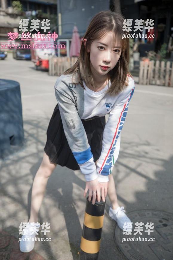 梦丝女神 - 原图里的乔儿：每个主播都有不为人知的一面吗？