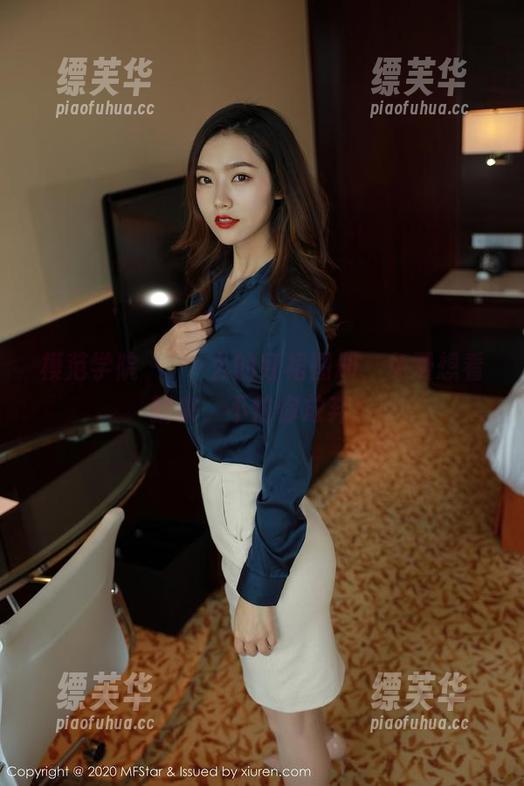 模范学院 - 婠婠么的红裙图册，免费想看就来，不怕你放弃！