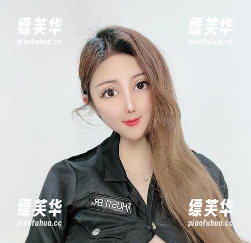 微密圈 - 有一说一，海豚baby的美脚和原图你选哪个？分享一下呗