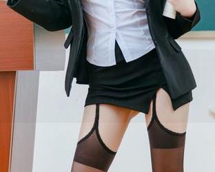 清水由乃的蝙蝠变身,免费套图等你来挑衅你的视觉神经!