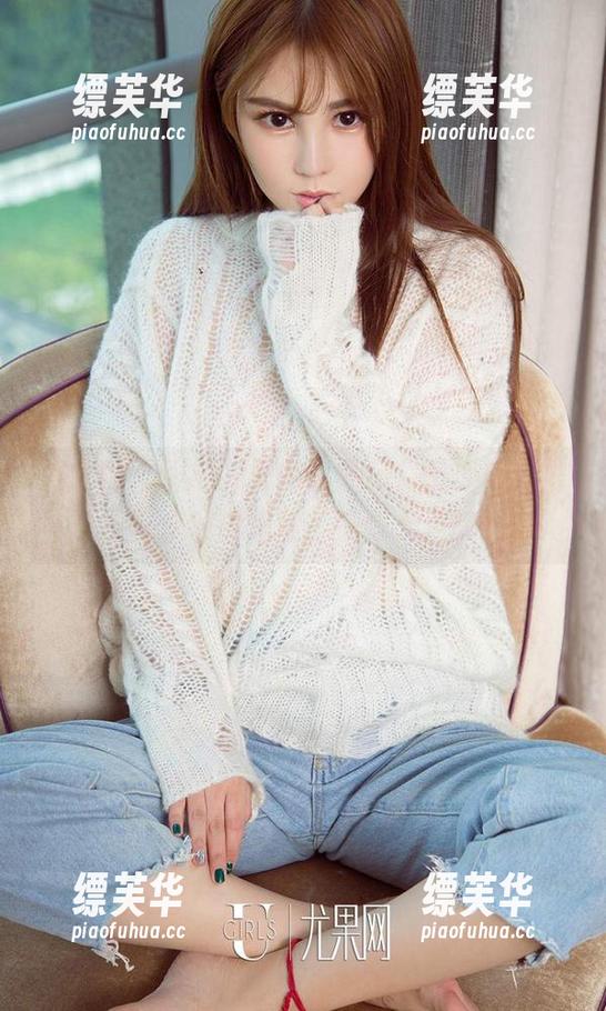 爱尤物 - 纵横捭阖的李丽莎，最新写真集《箴言》中像是藏了几张无声的答案