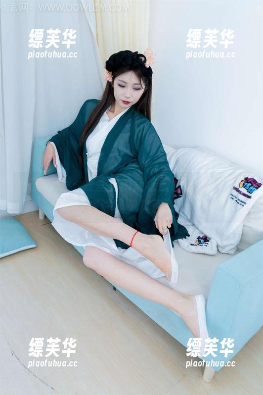 物恋传媒 - 教室里的青柠原图合集，阅后或许能见真章。