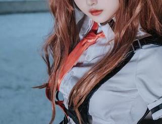 图片鉴赏,白莉爱吃巧克力的女仆情结竟如此可爱?