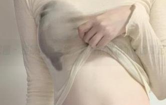 微密圈 - 摆脱圣光束缚,好好欣赏相扑猫的裸足写真