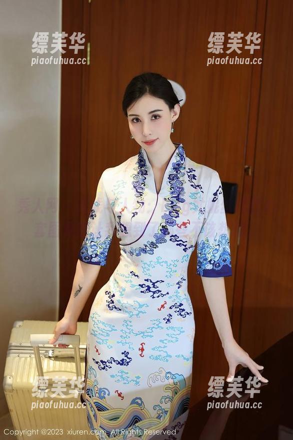 秀人网 - 光线与人物：Egg尤妮丝的甜心套图竟然让我想到了那些不该想的。