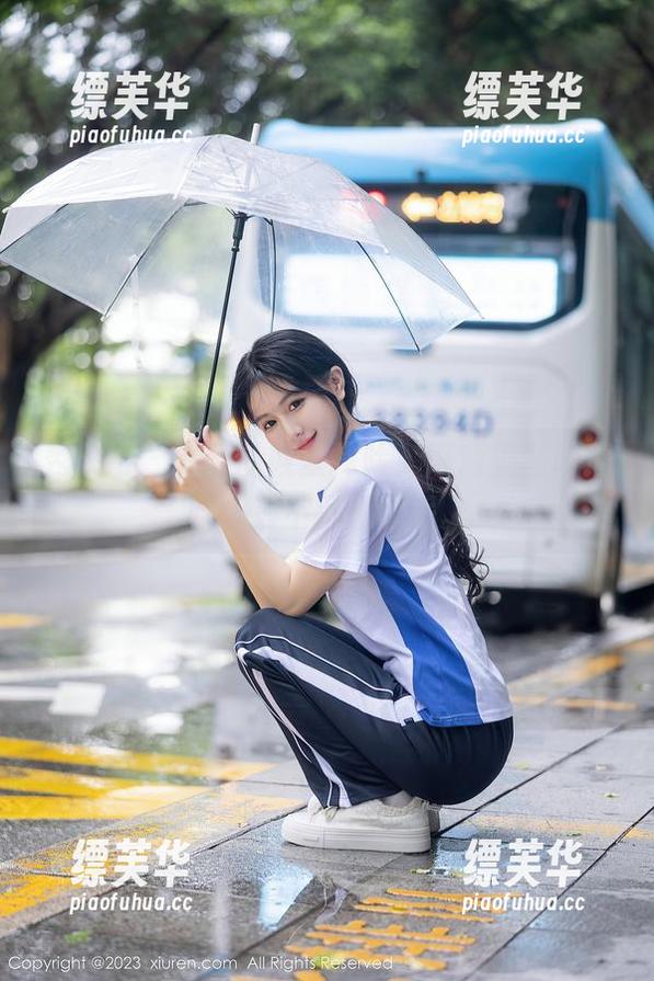 秀人网 - 曼柔的教室探险，高清美图叨逼叨一场不平凡课程。