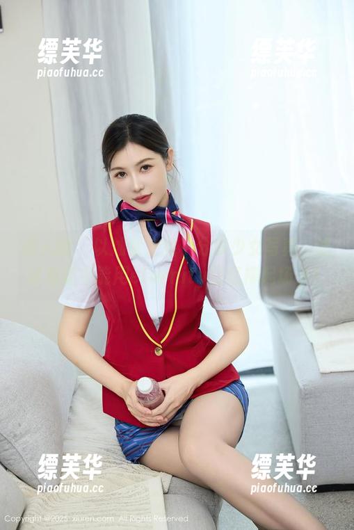 秀人网 - 以灿宝之名，分享少女写真，试试看能不能用eternity口红撑起场子！