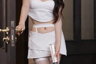 秀人网 - 麻吉小兔子的特色和服美图，别说，它真让人瞧见就想赞上两声。