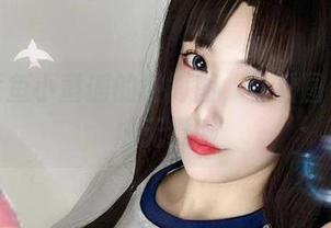 翻开章鱼小童谣的微博图，看看图包里的虚无缥缈