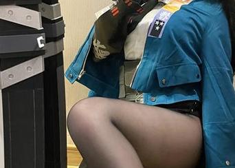 拿走这份绞肉姬miku的私房图集,请问,我要不要心软?