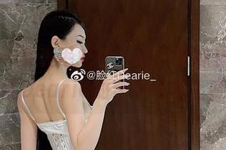 微密圈 - 身在毛绒中,心在软妹里——脸红Dearie的合集让你上瘾