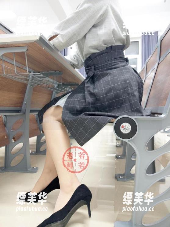 微密圈 - 自拍成瘾！若若老师的原创图集和原图，看完这我就服了！